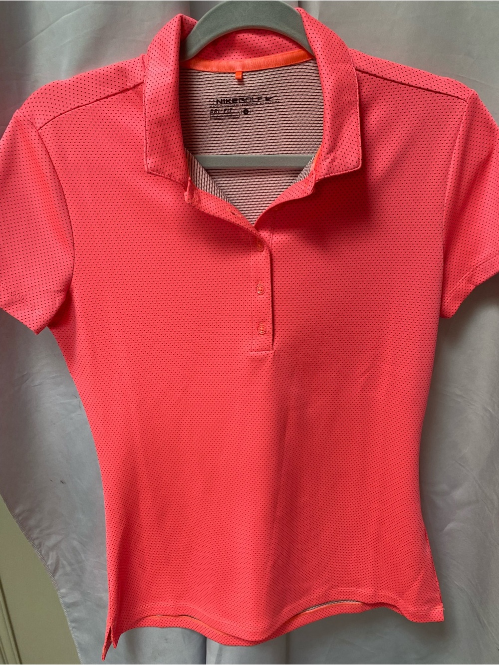 Nike Dri-FIT Women's Pink Polo Golf Top. Small